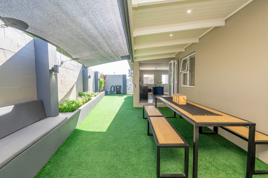 To Let 3 Bedroom Property for Rent in Zonnendal Western Cape